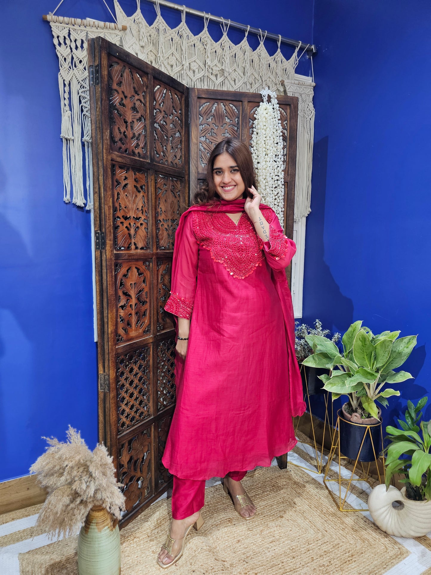 Jeenas embroidery A line suit set