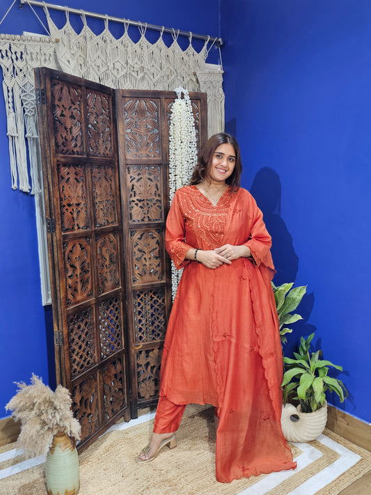 Jeenas embroidery A line suit set