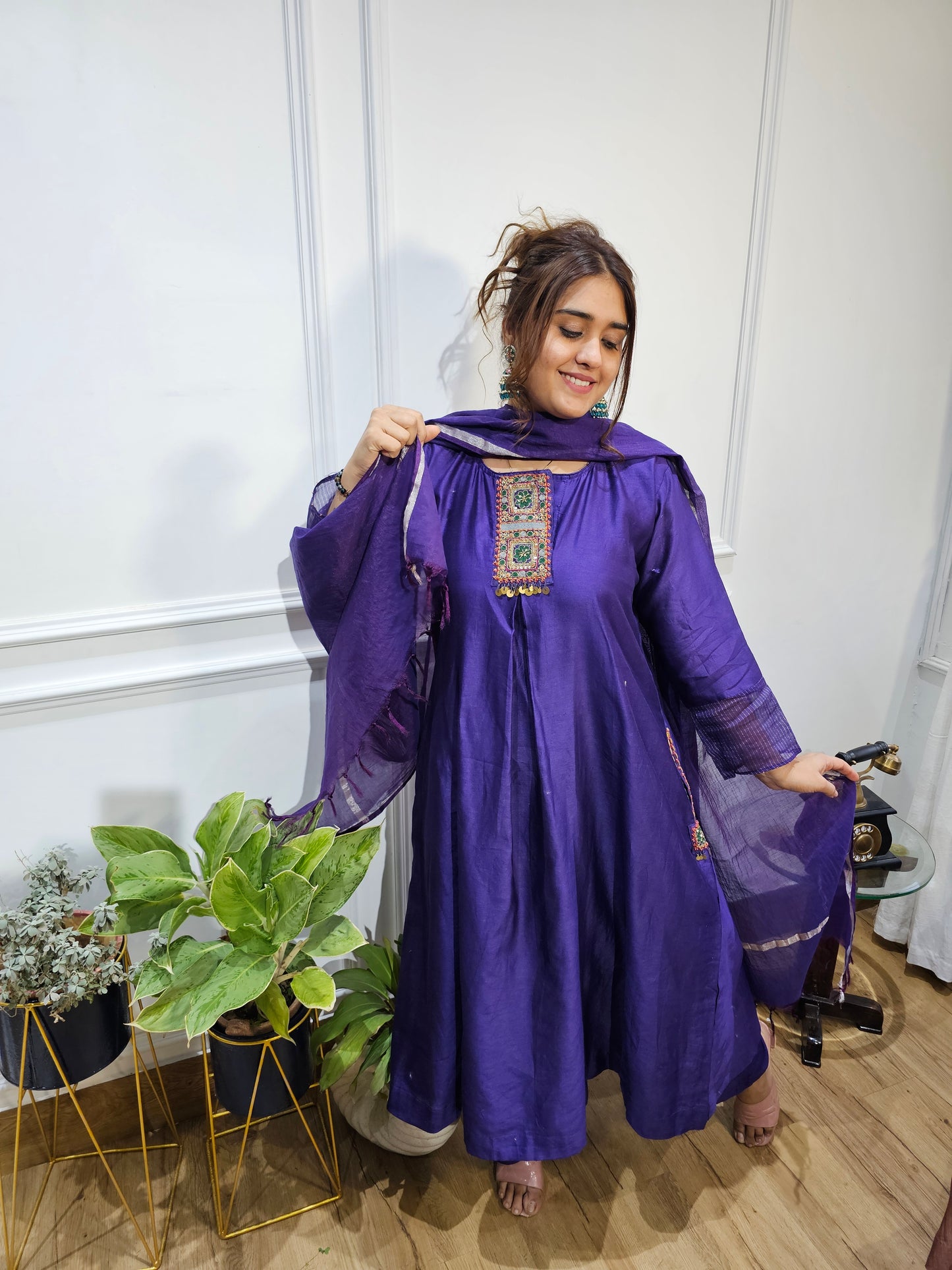 Jeenas silk suit set