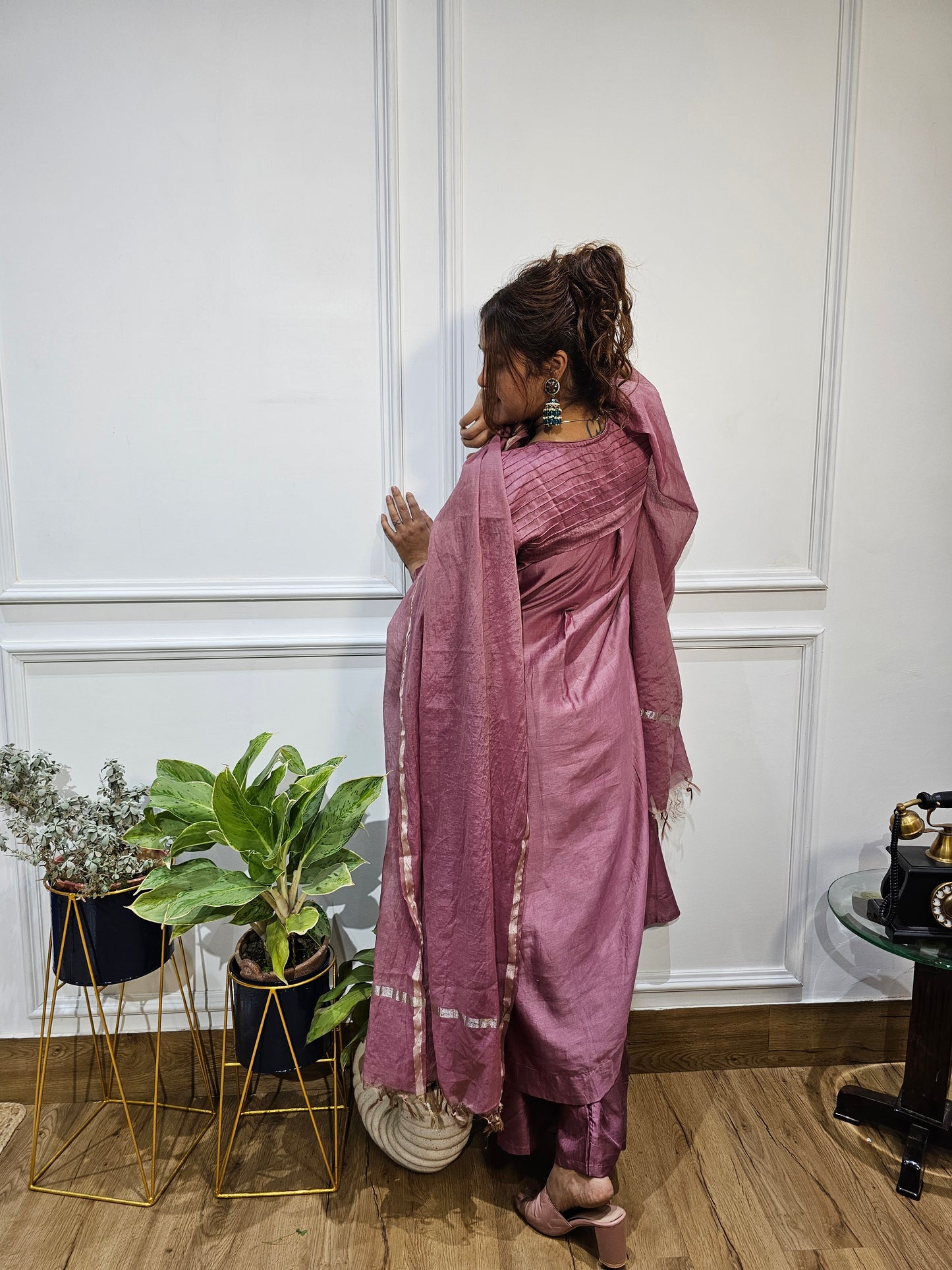 Jeenas silk suit set