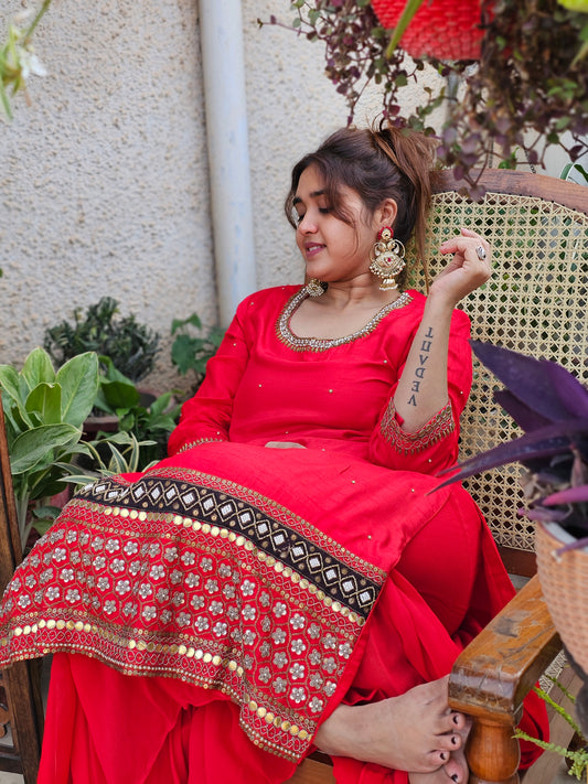 Jeenas red sharara suit set