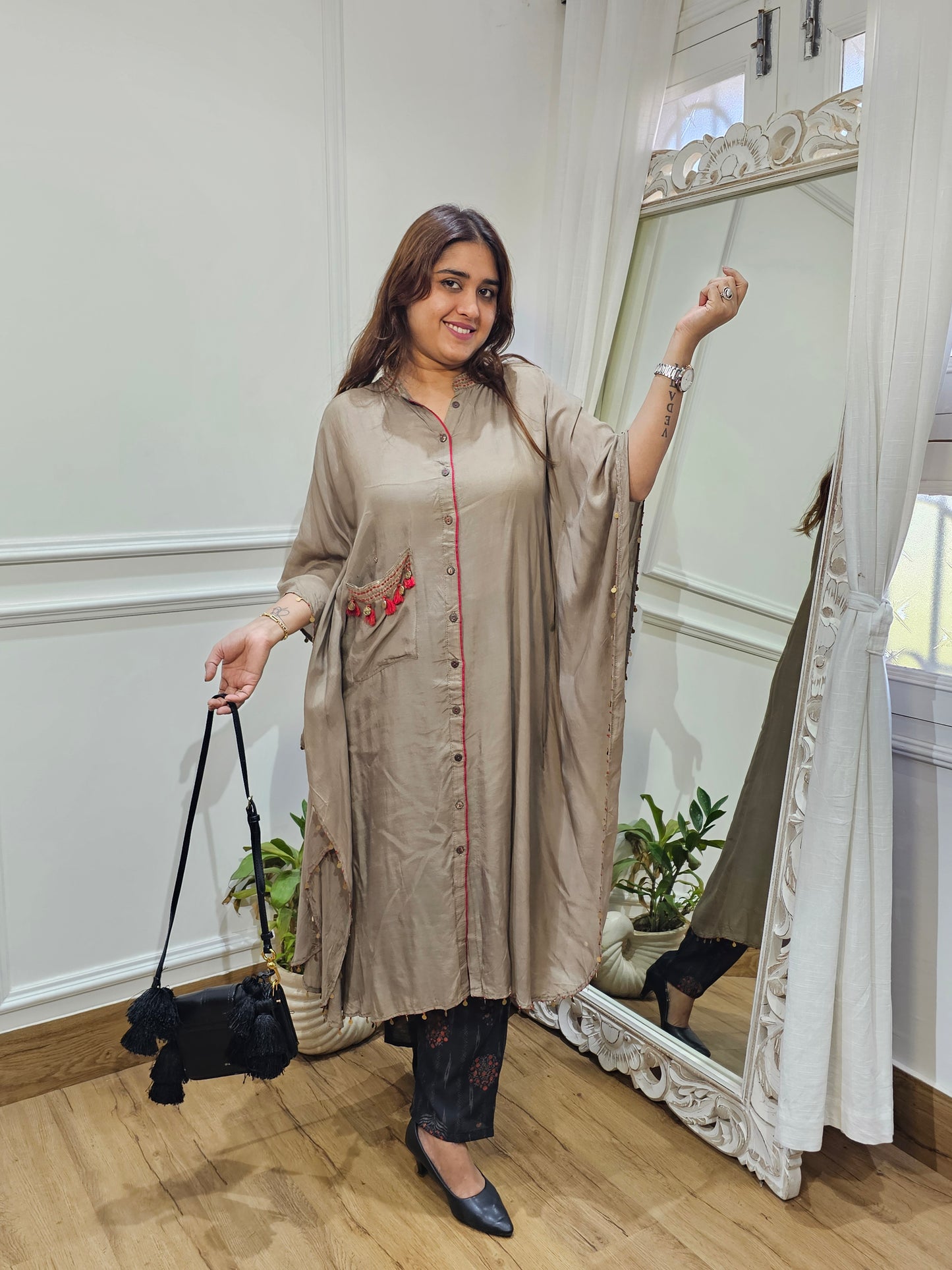 Jeenas kaftan kurta pant