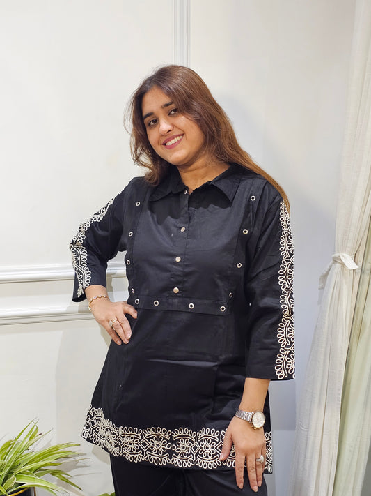 Jeenas black thread detail cordset