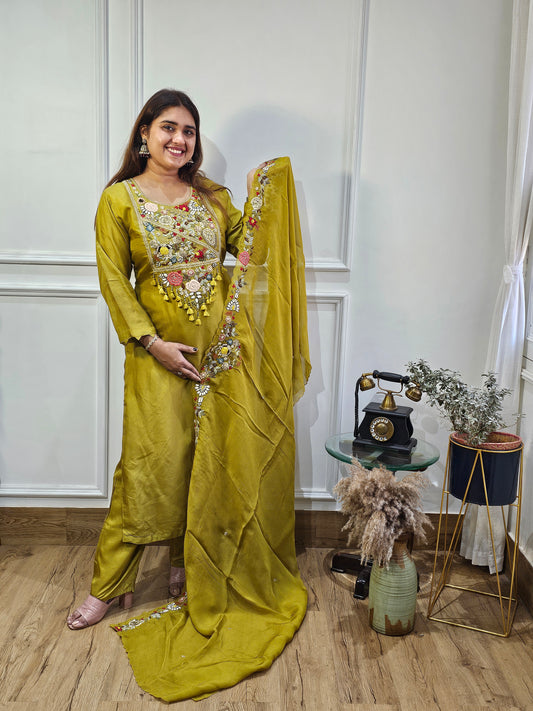 Jeenas pure silk embroidery suit set