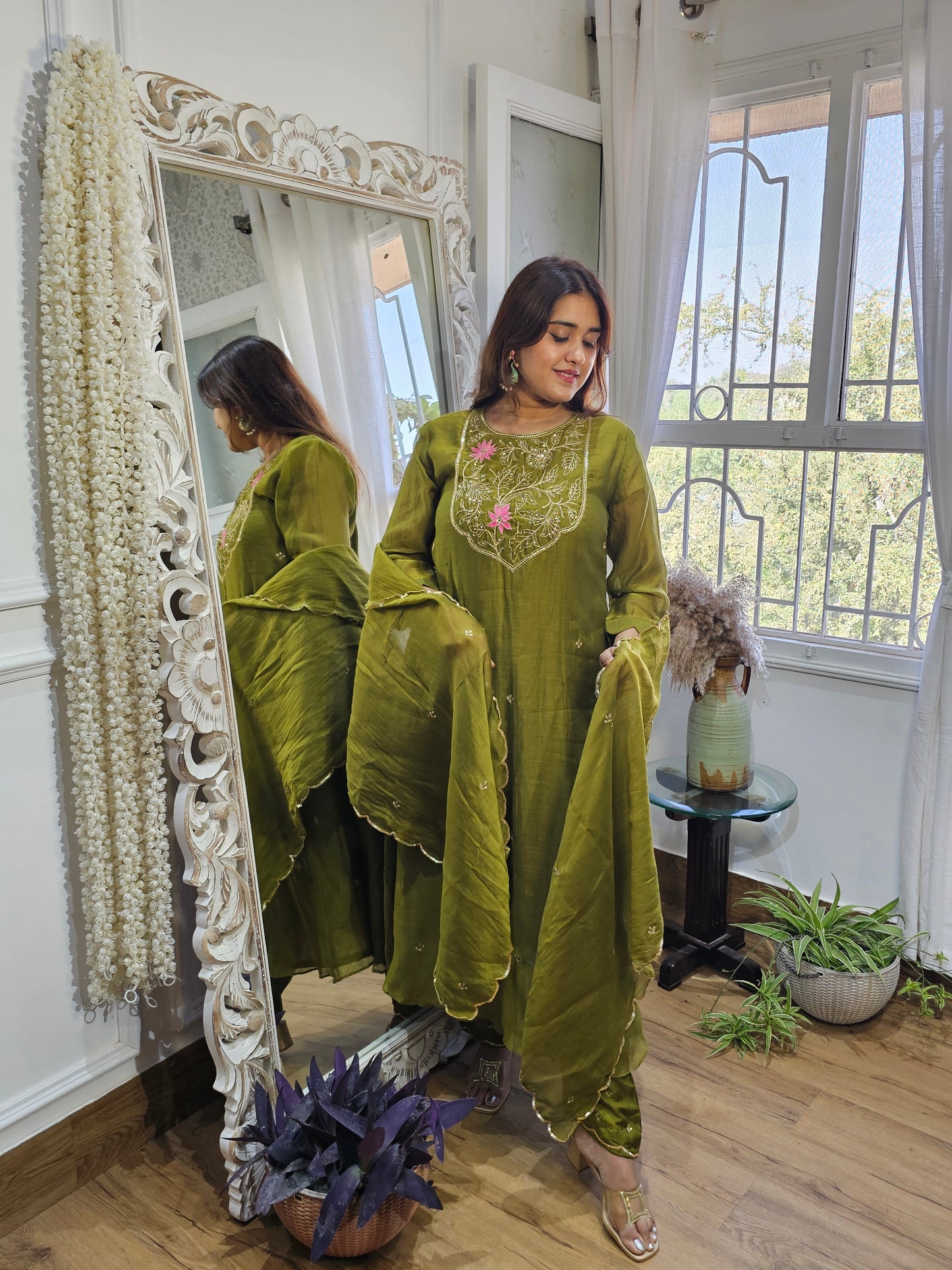 Jeenas zari mehndi green mul chanderi suit