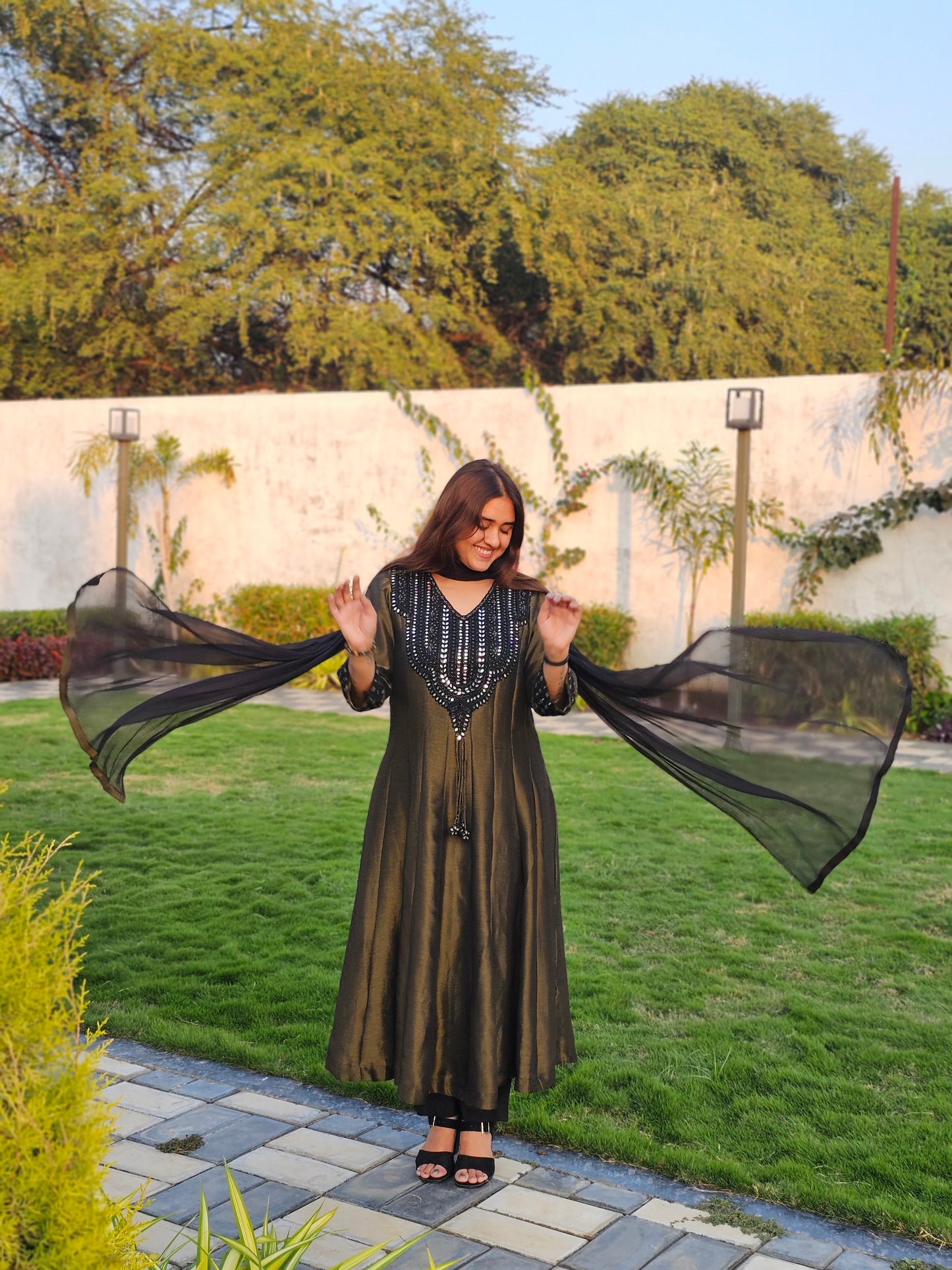 Jeenas anarkali tissue glass work suit set