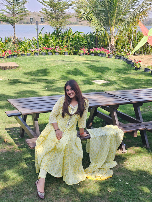 Jeenas anarkali pure mal cotton suit
