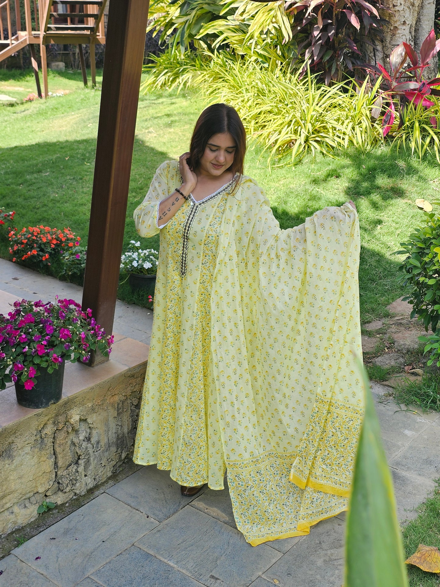 Jeenas anarkali pure mal cotton suit