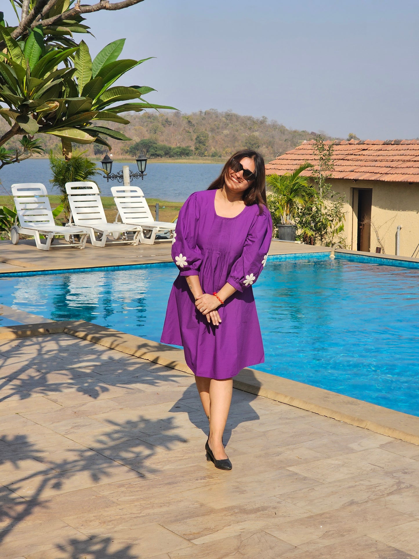 Jeenas solid tunic