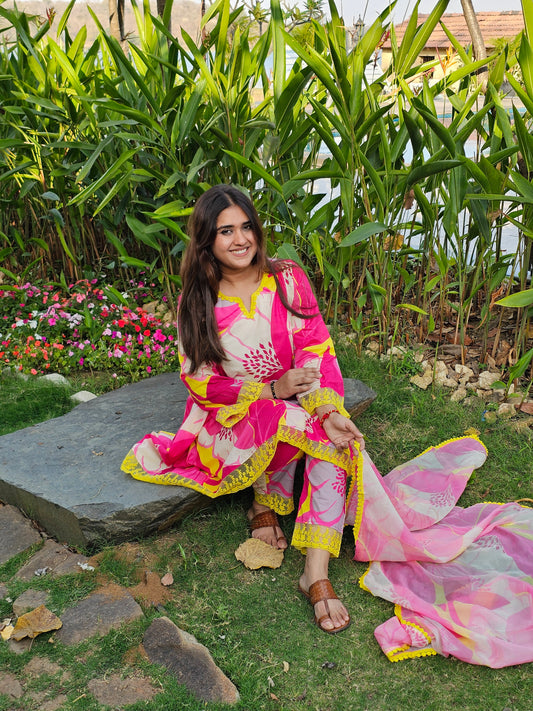 Jeenas floral a line short mal cotton suit