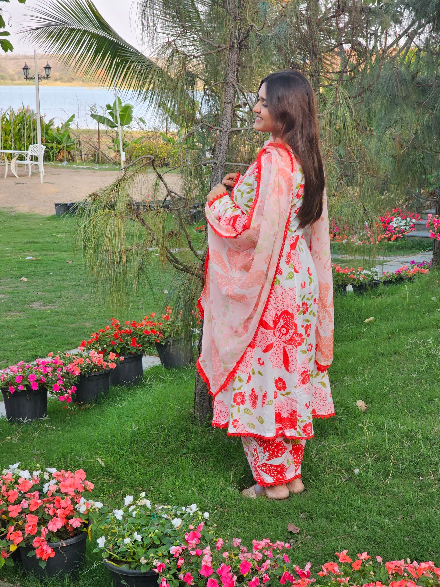 Jeenas floral pure mal cotton suit