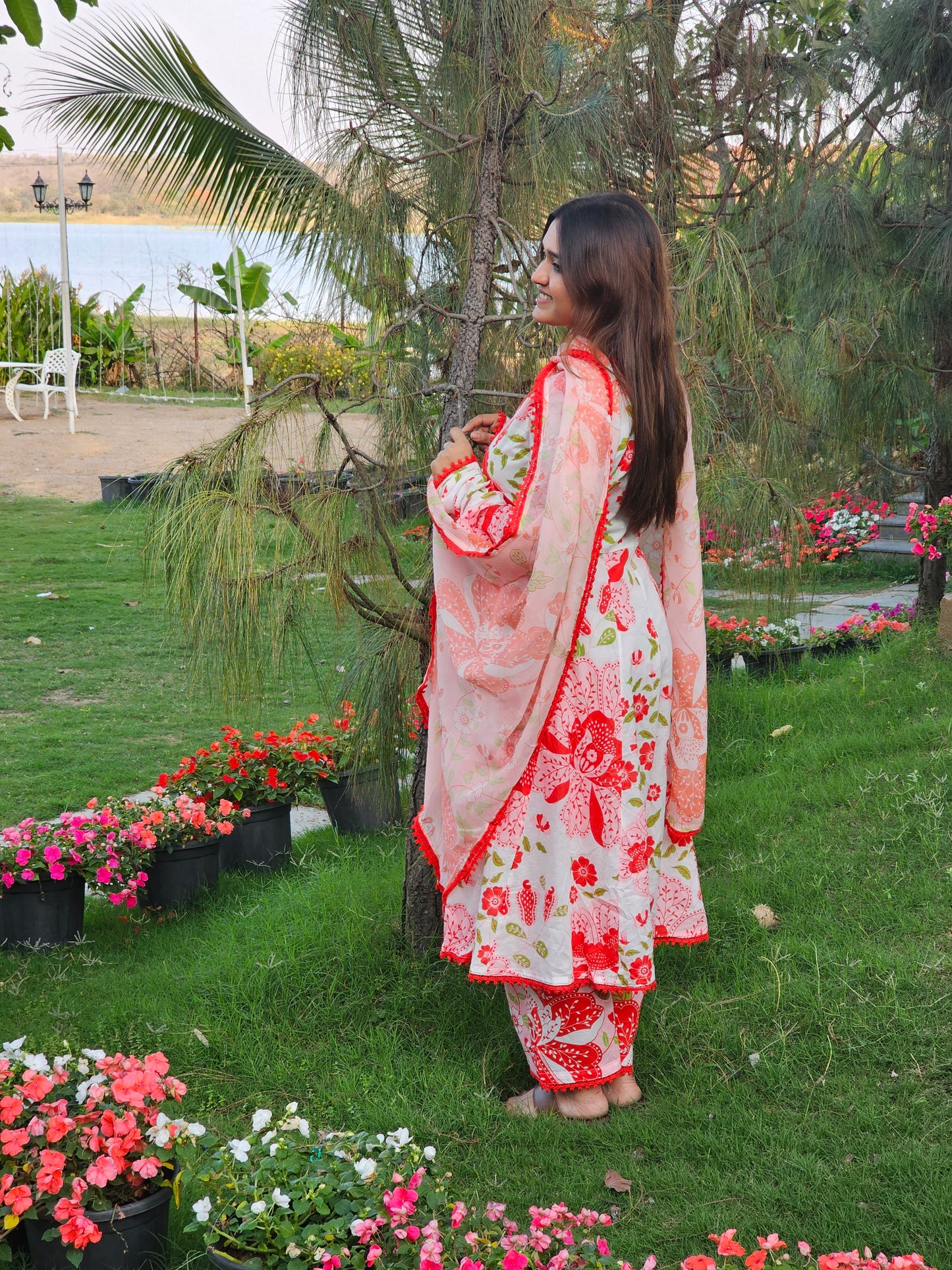 Jeenas floral pure mal cotton suit