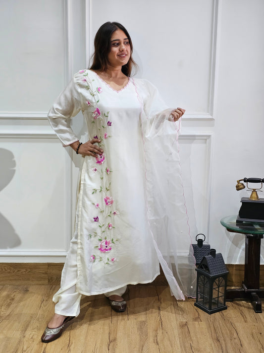 Jeenas pure silk suit