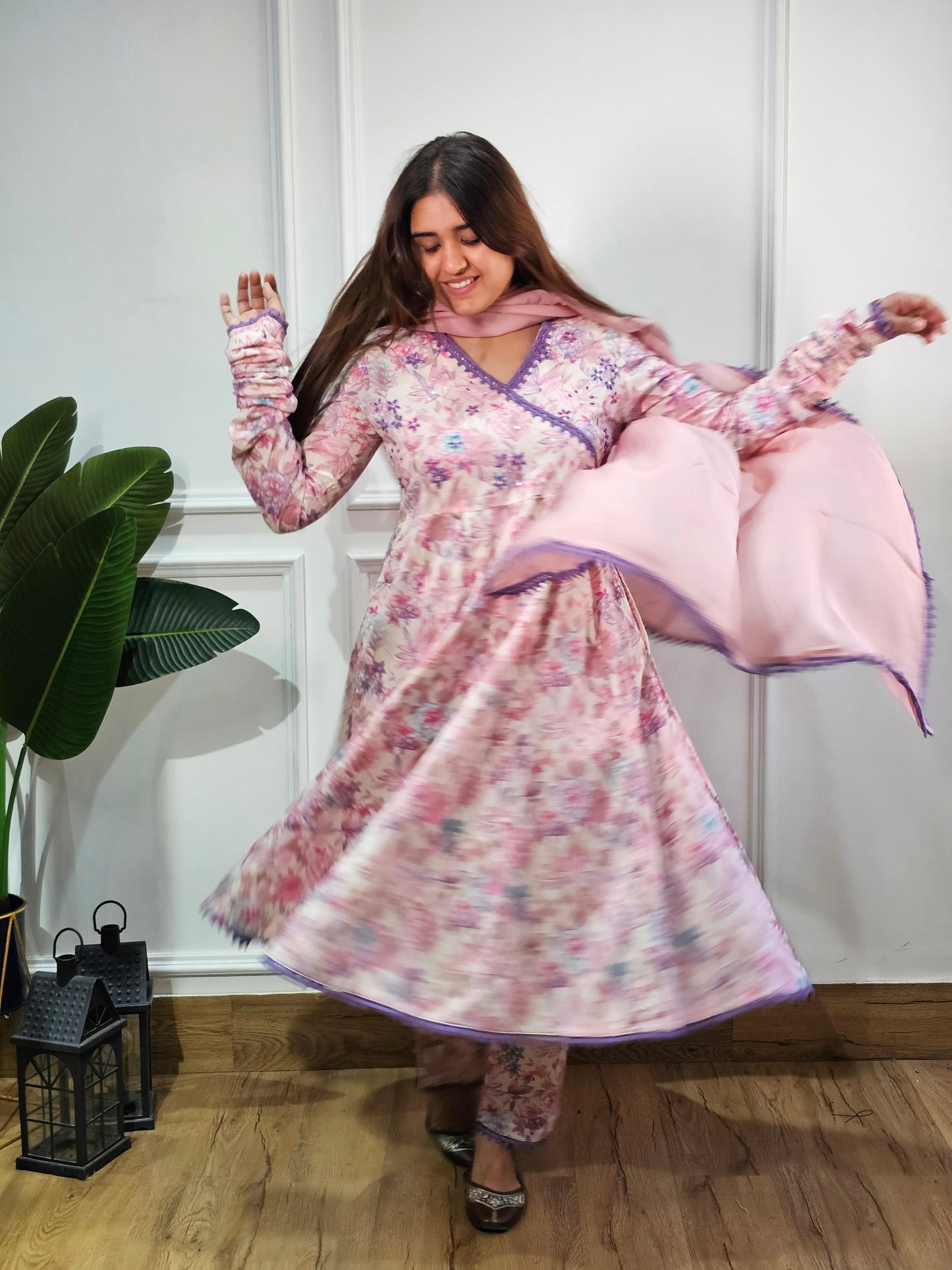 Jeenas floral pure mal cotton suit