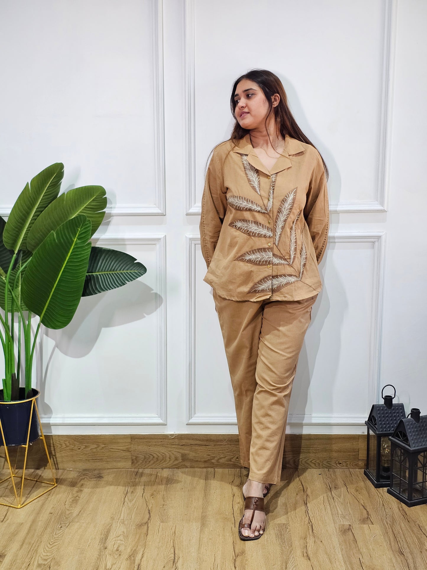 Jeenas beje leaf cordset