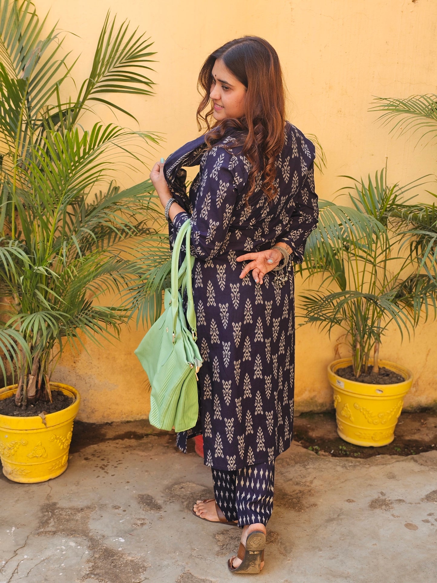 Jeenas ekat print pure mul cotton suit