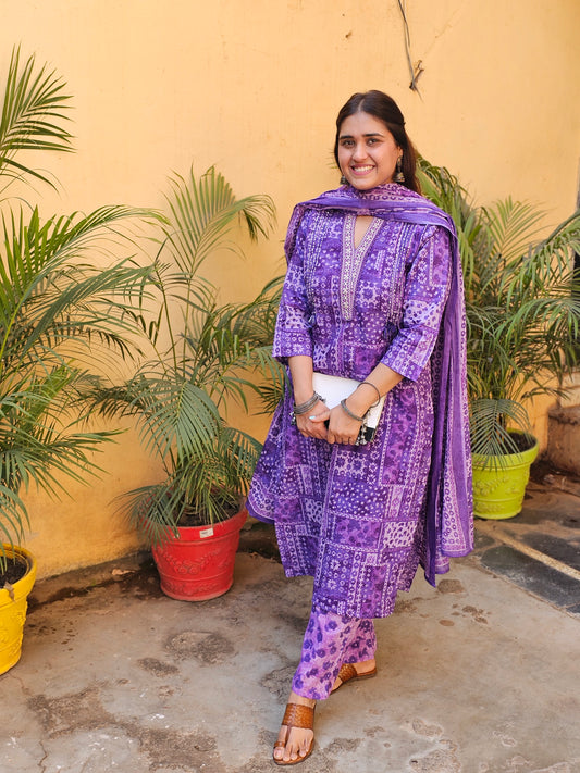 Jeenas floral print pure mul cotton suit set