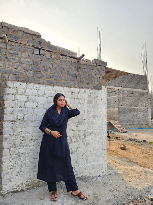 Jeenas pure cotton solid suit set with Doria dupatta.