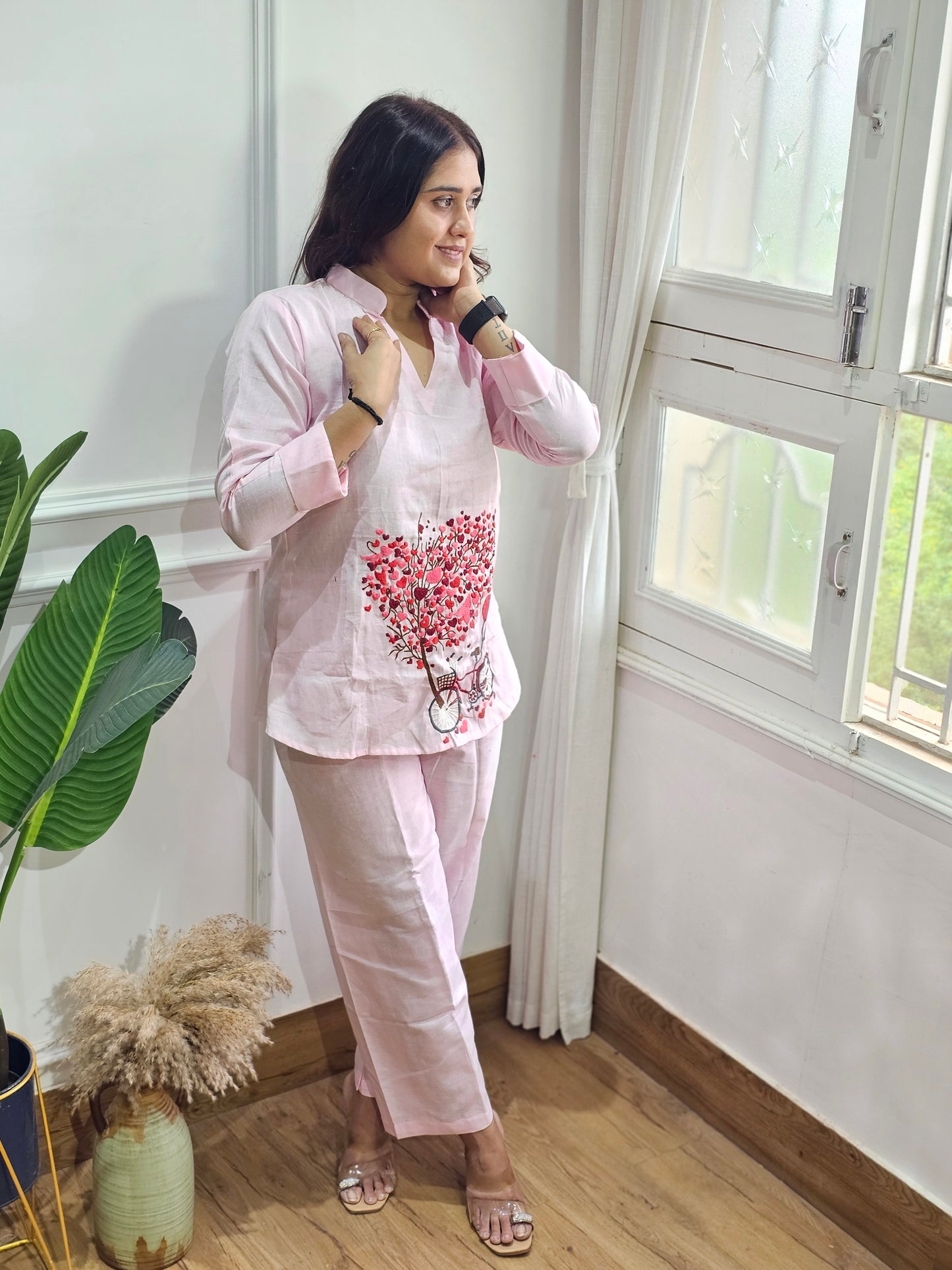Jeens Niraaya cordset