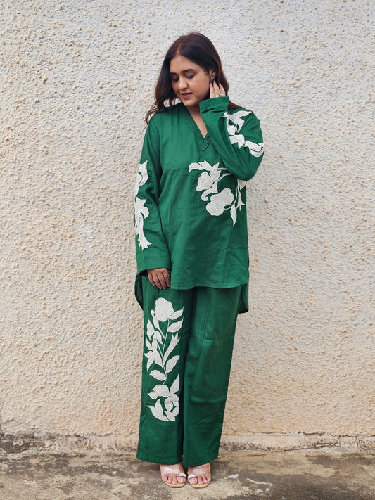 Jeenas Sootra luxe cordset