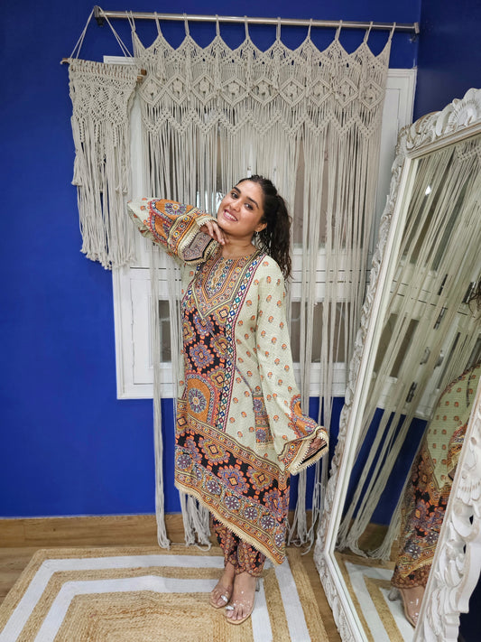 Jeenas pakastani printed salwar set
