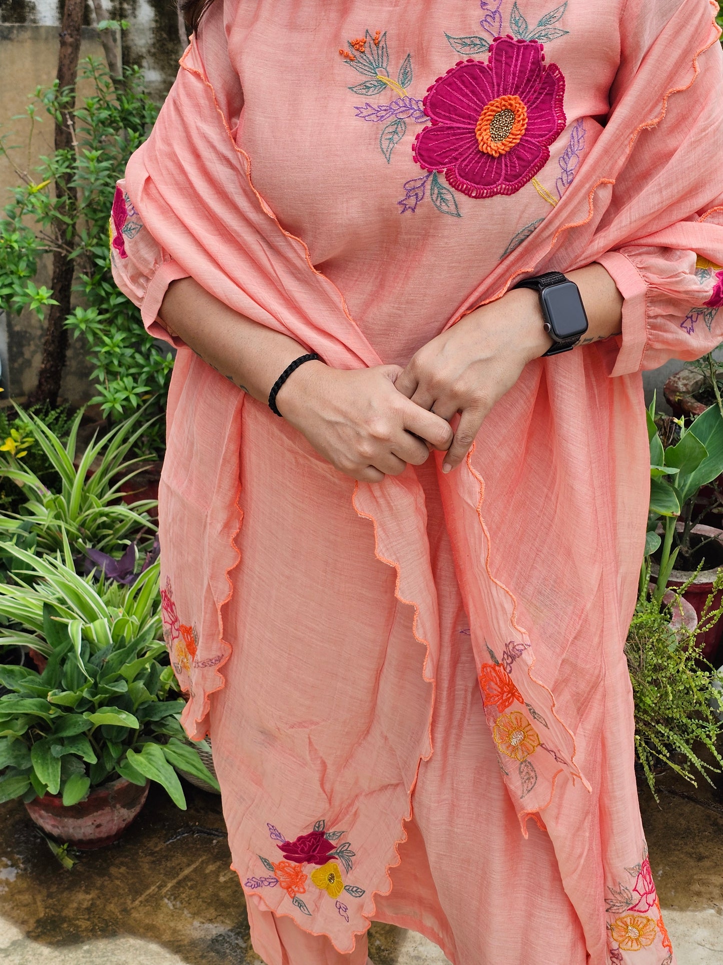 Jeenas embroidery suit set