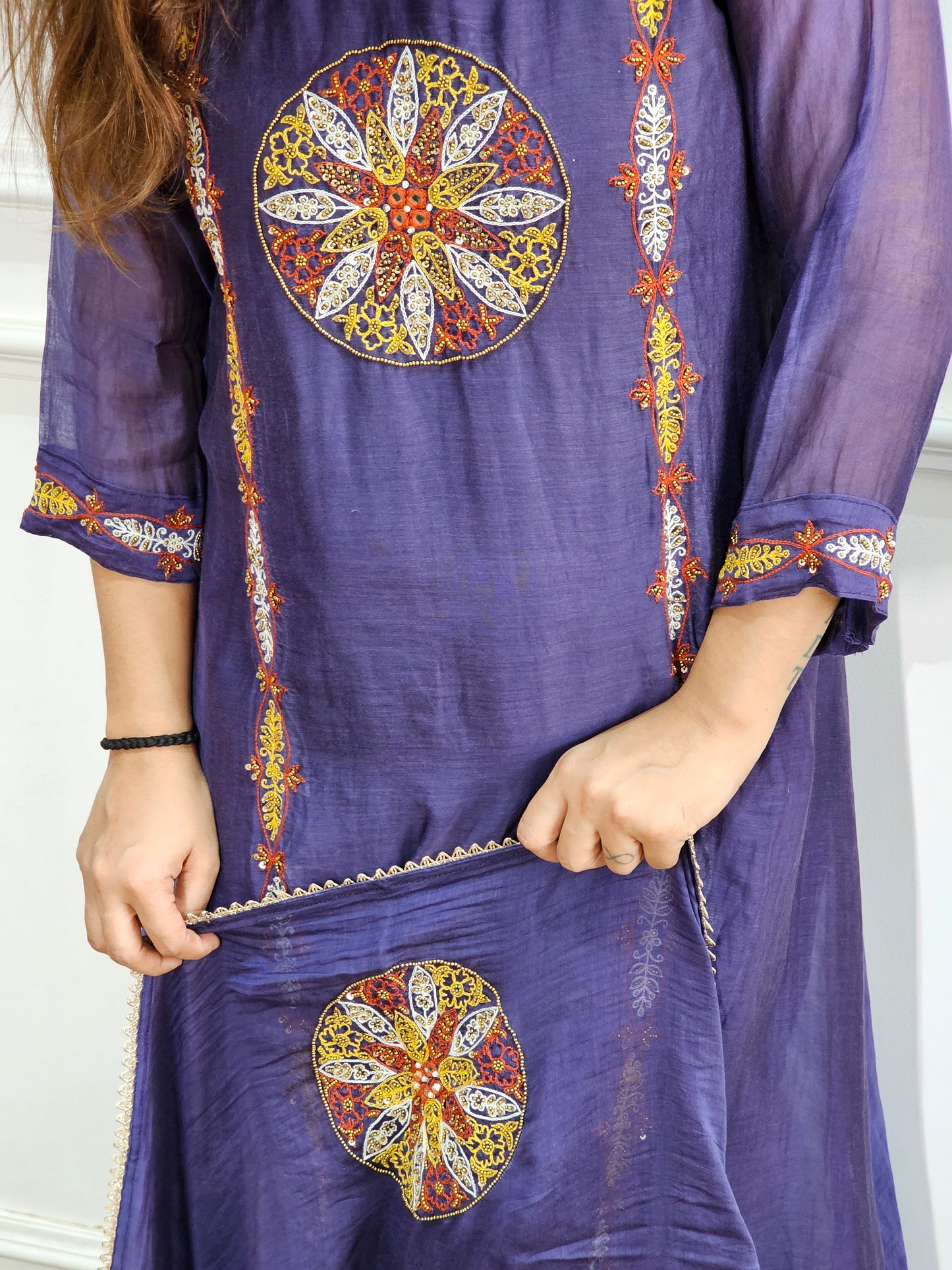Jeenas embroidery suit set