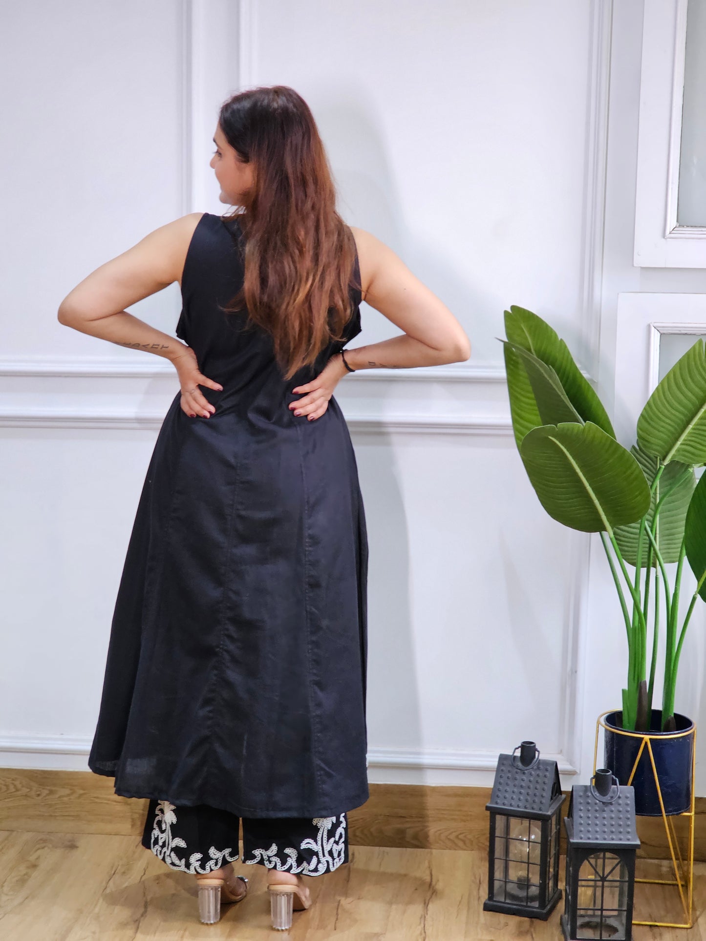 Jeenas pure mul chanderi suit set