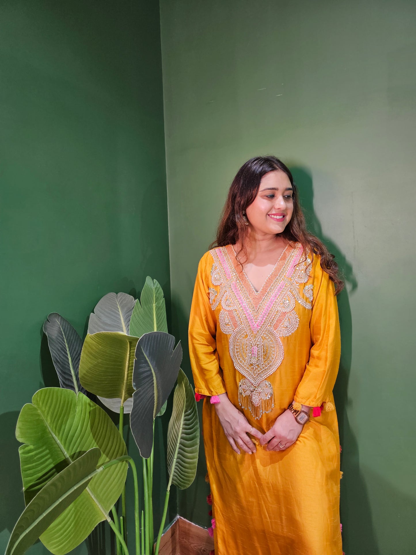 Jeenas pure silk pakastani set