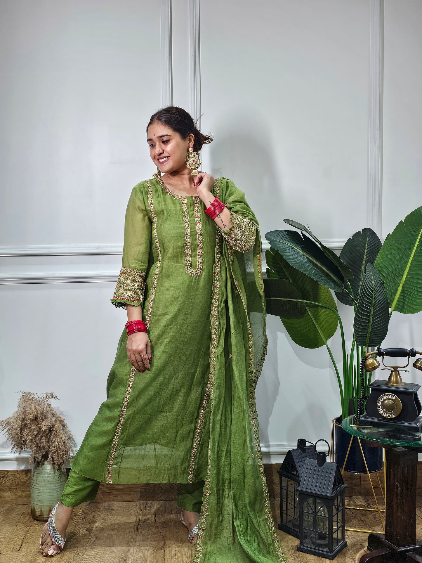 Jeenas vpure mul chanderi suit set