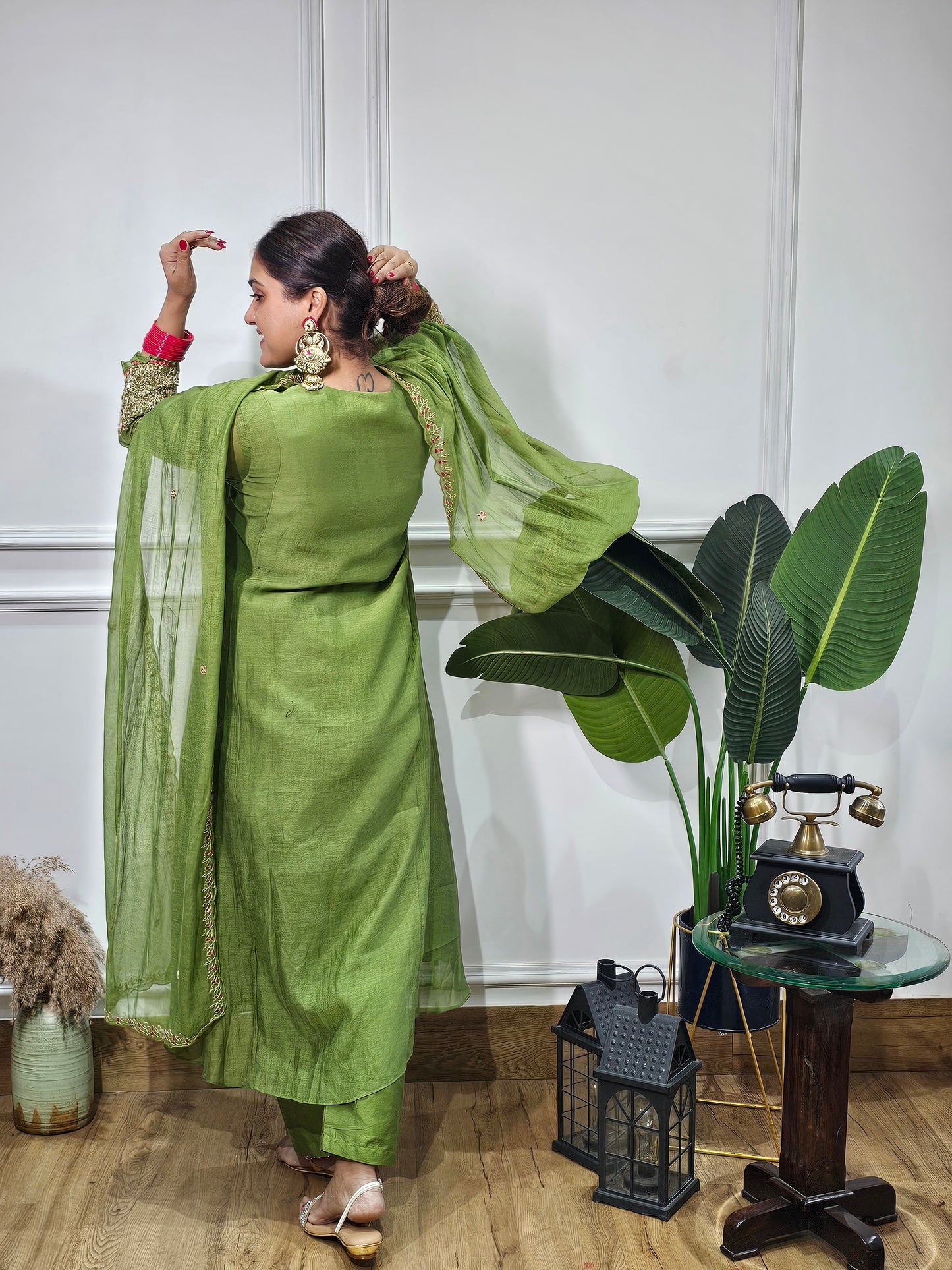 Jeenas vpure mul chanderi suit set