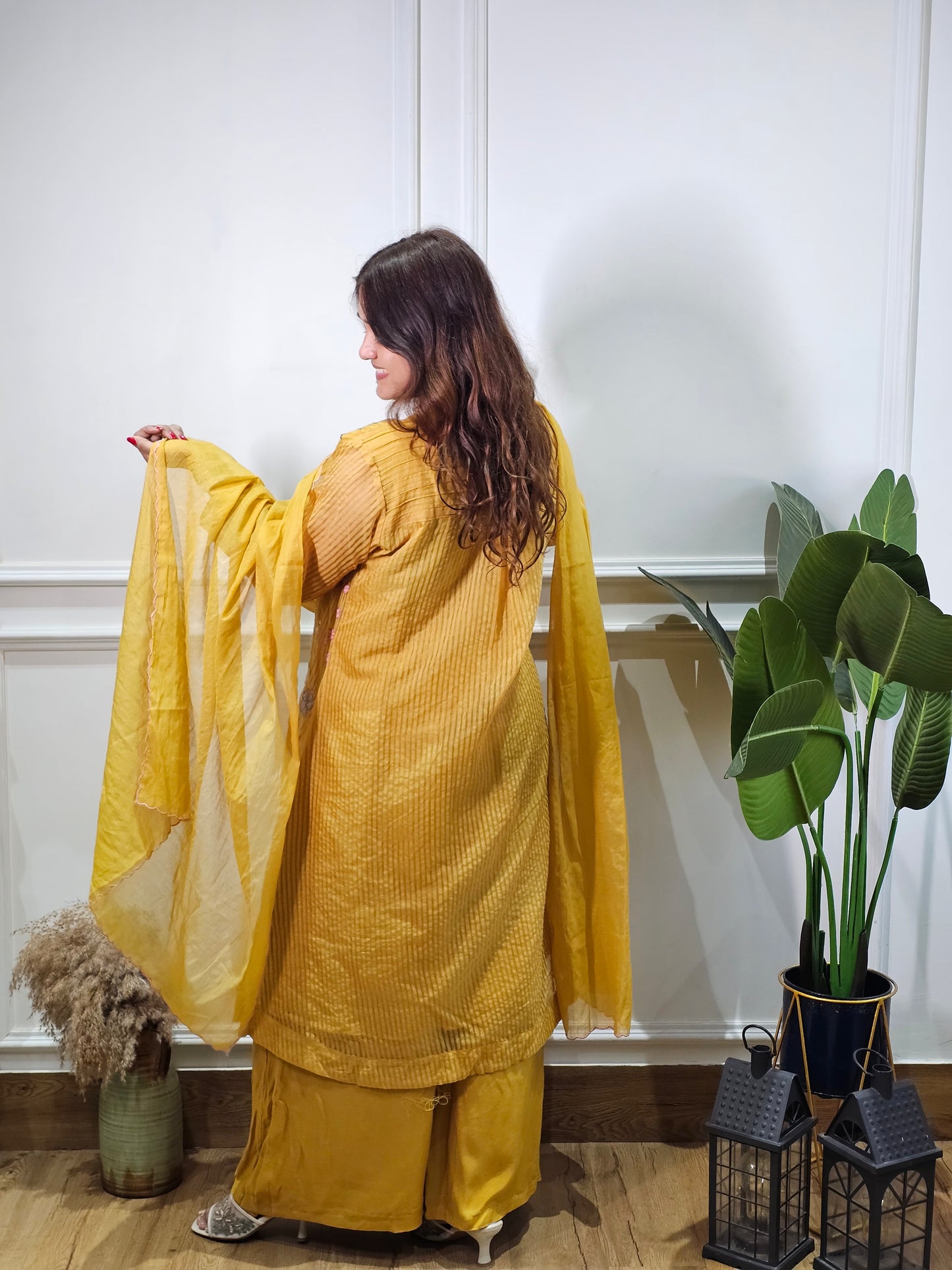 Jeenas mul chanderi suit set