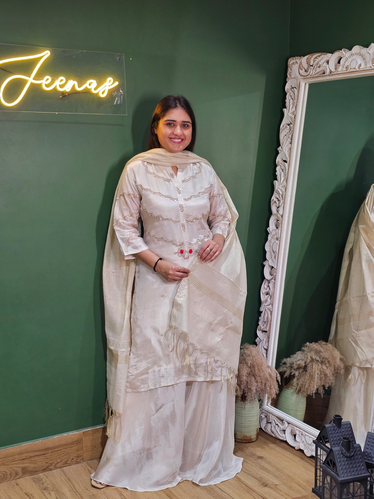 jeenas traditional 3 piece set&nbsp;