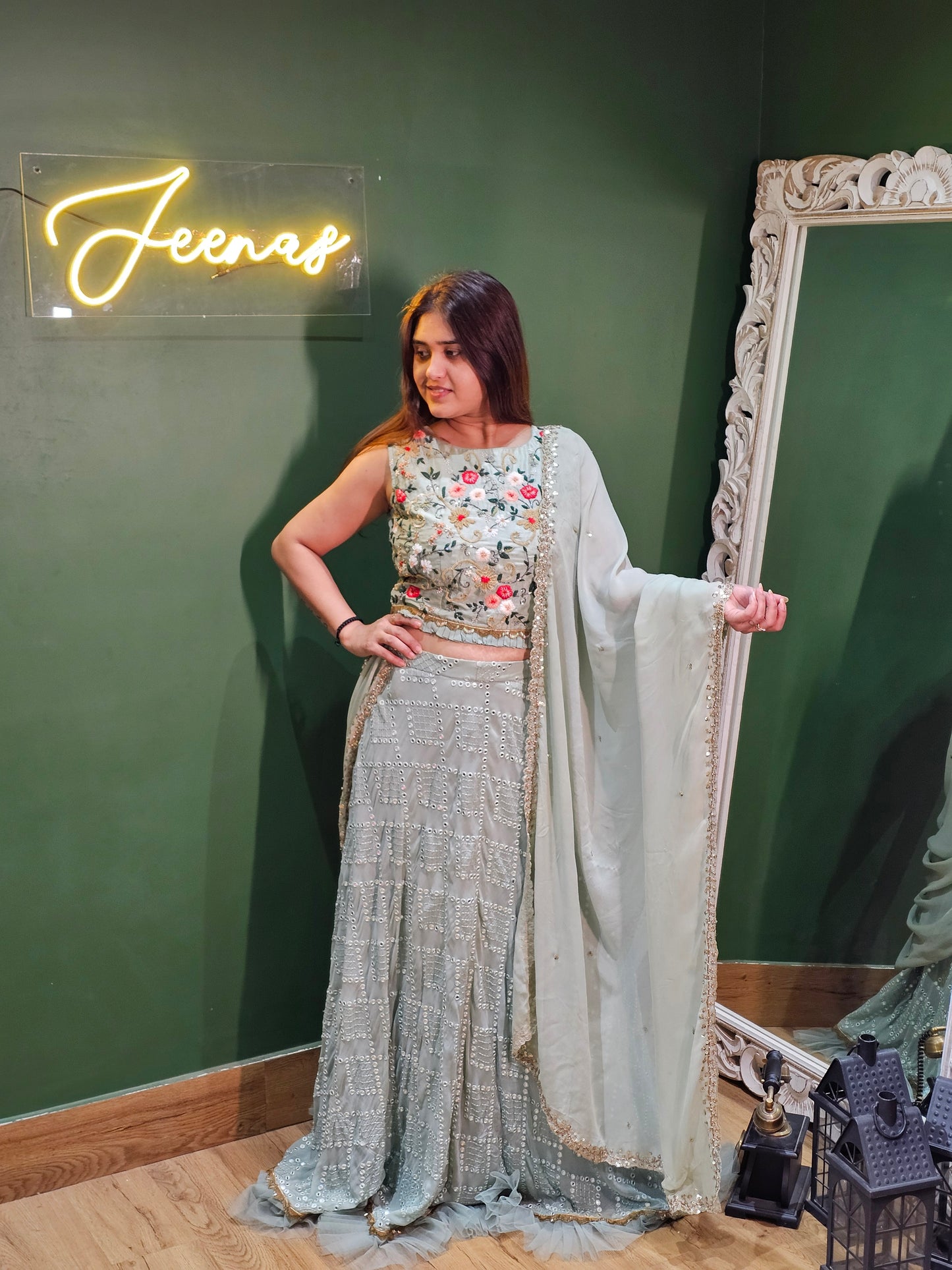 Jeenas Traditional 3 Piece