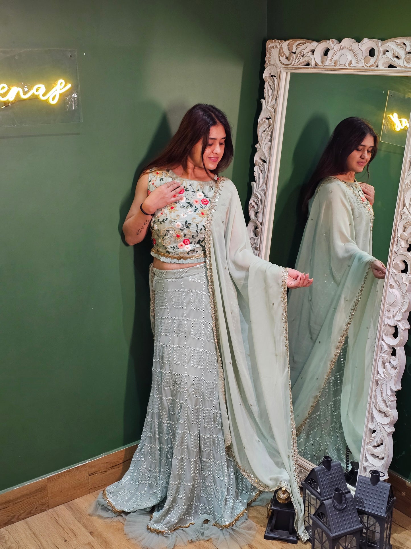 Jeenas Traditional 3 Piece