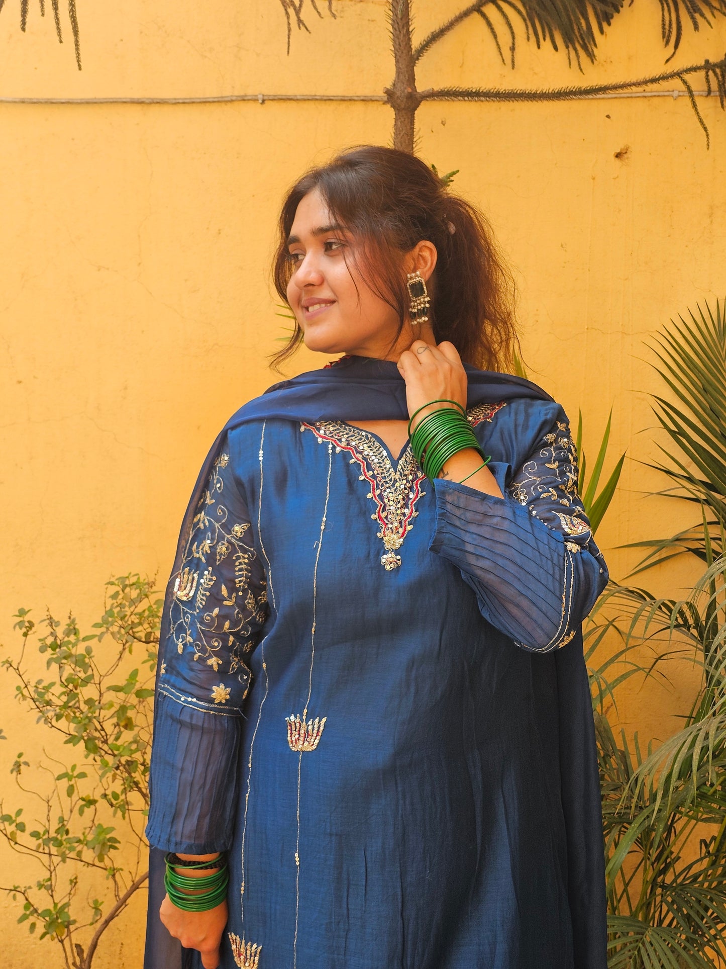 Blue noor
