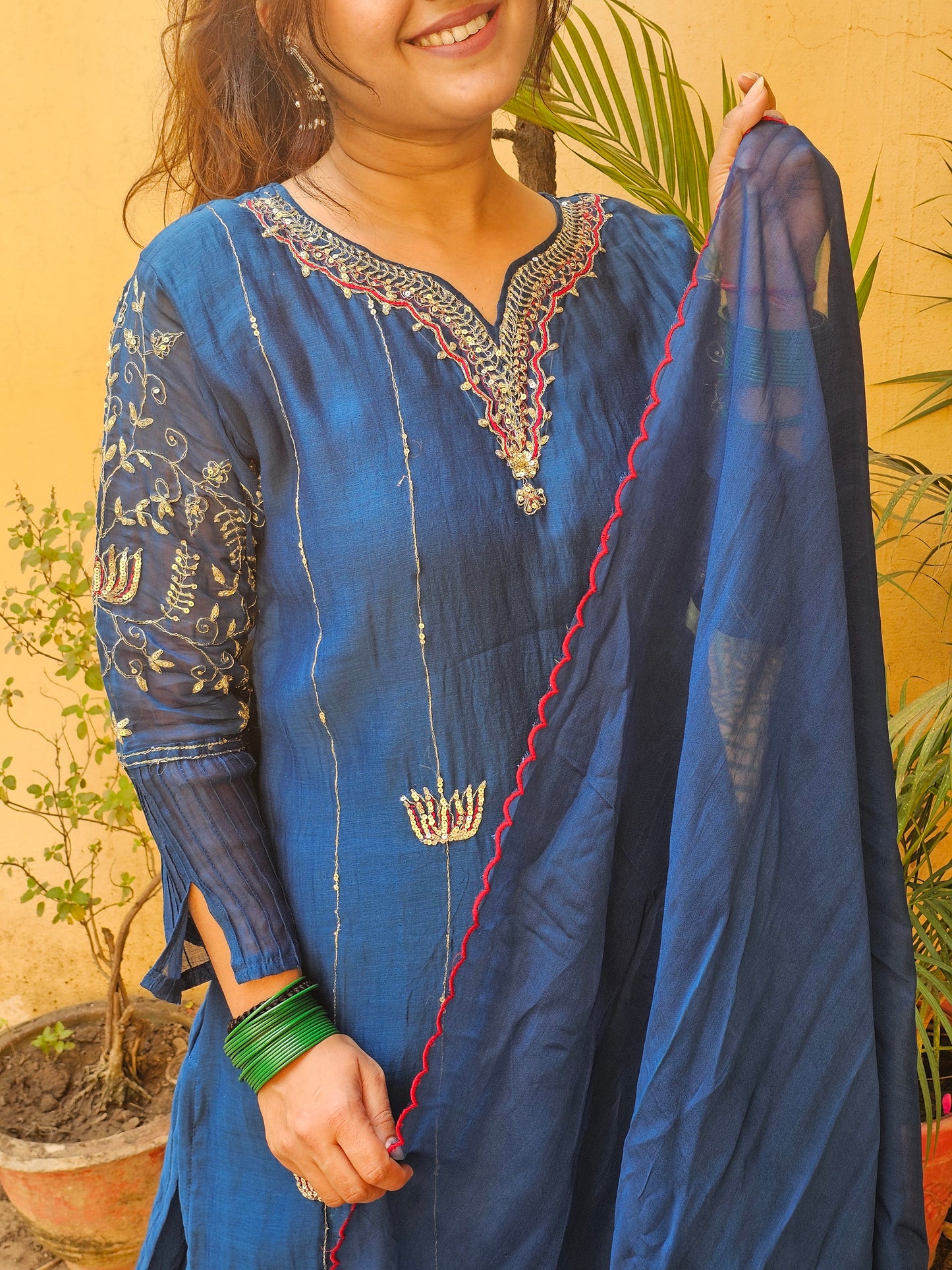 Blue noor