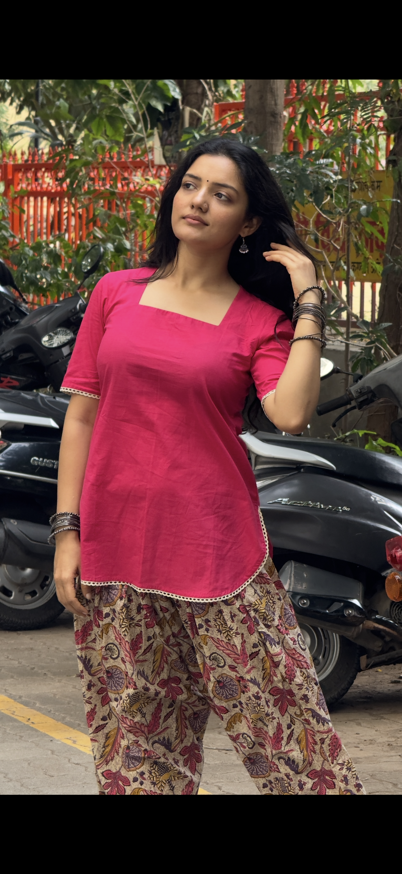 Gulmohar Farshi Set 🌺