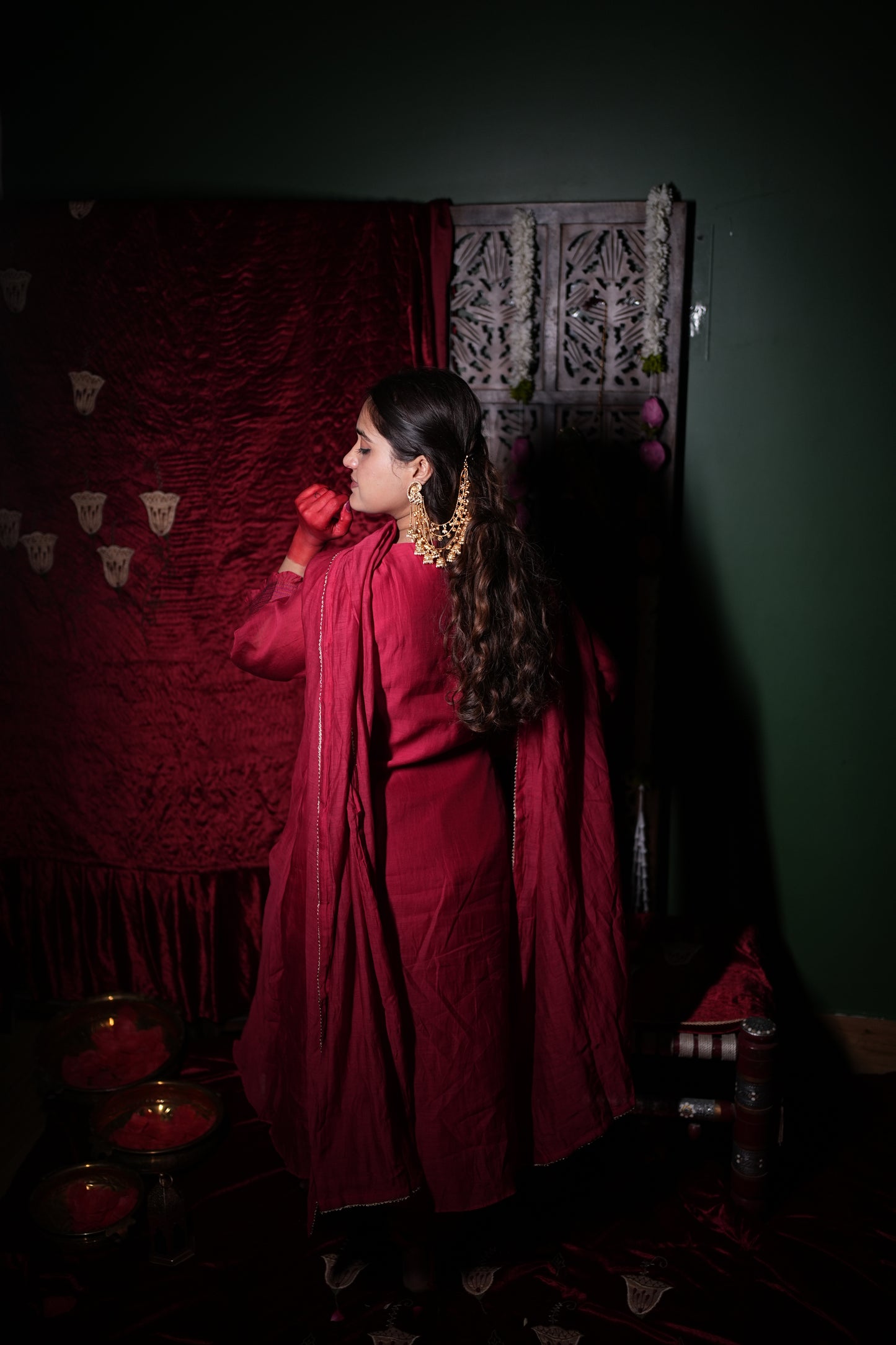 Jeenas Maroon Majesty suit