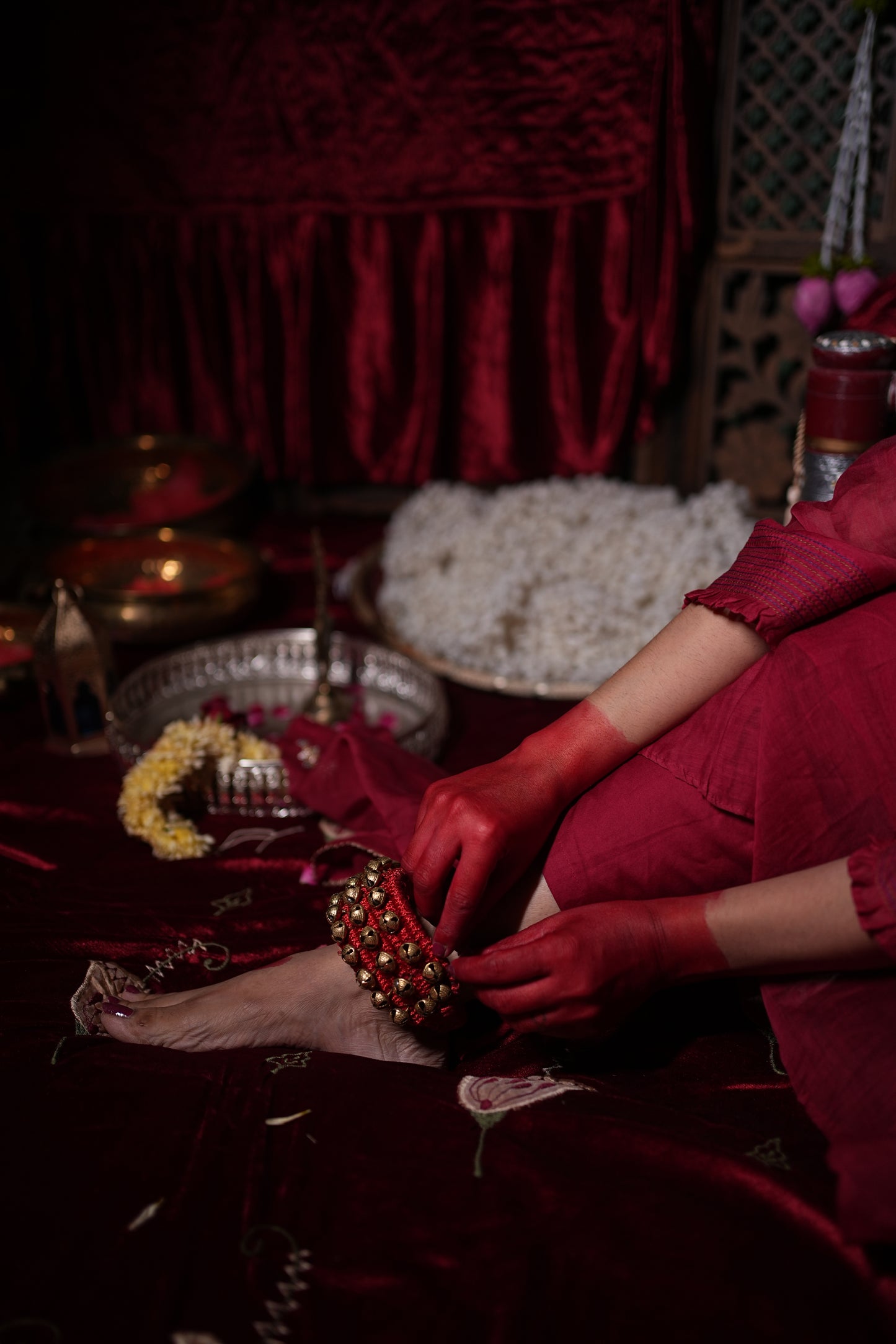 Jeenas Maroon Majesty suit