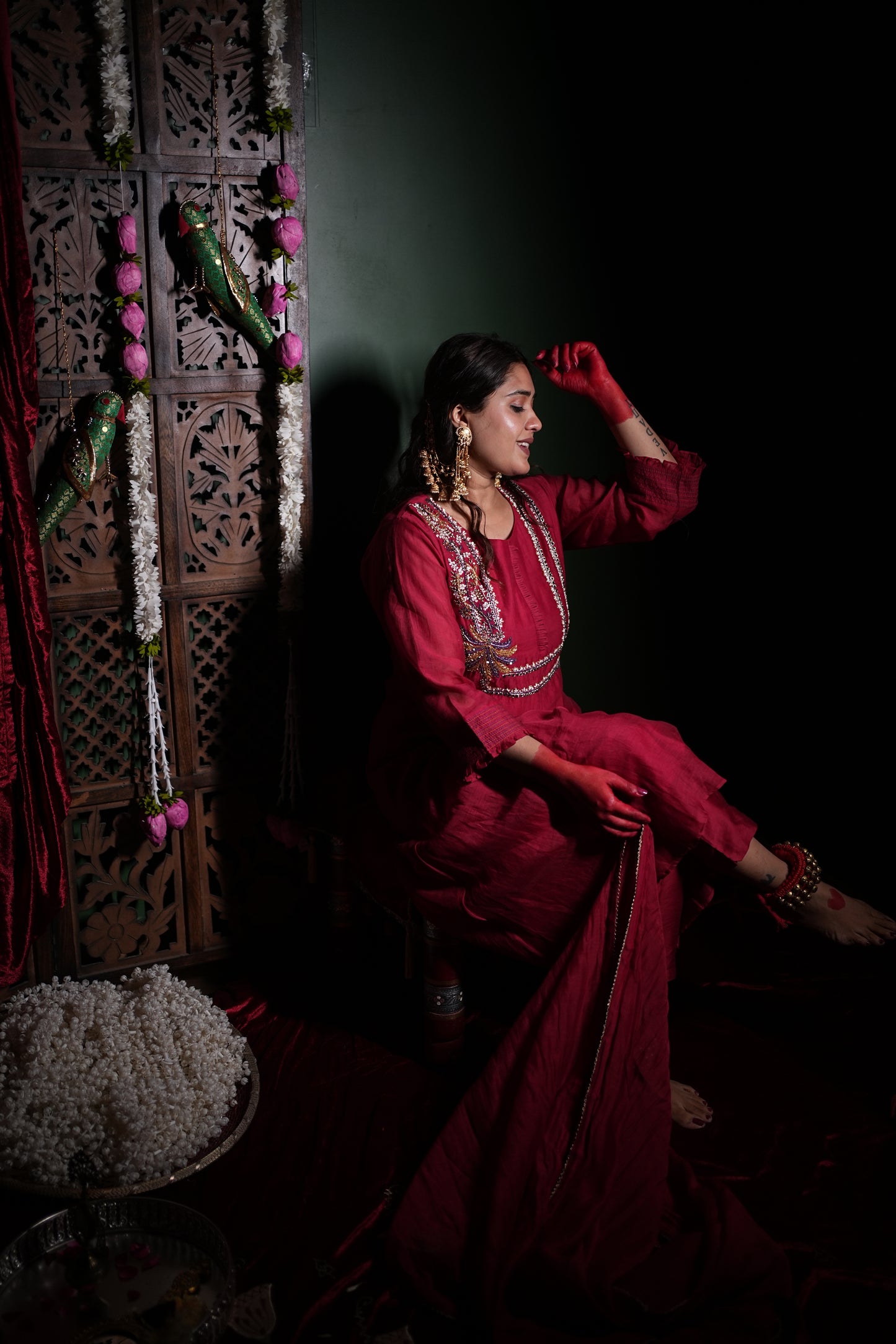 Jeenas Maroon Majesty suit