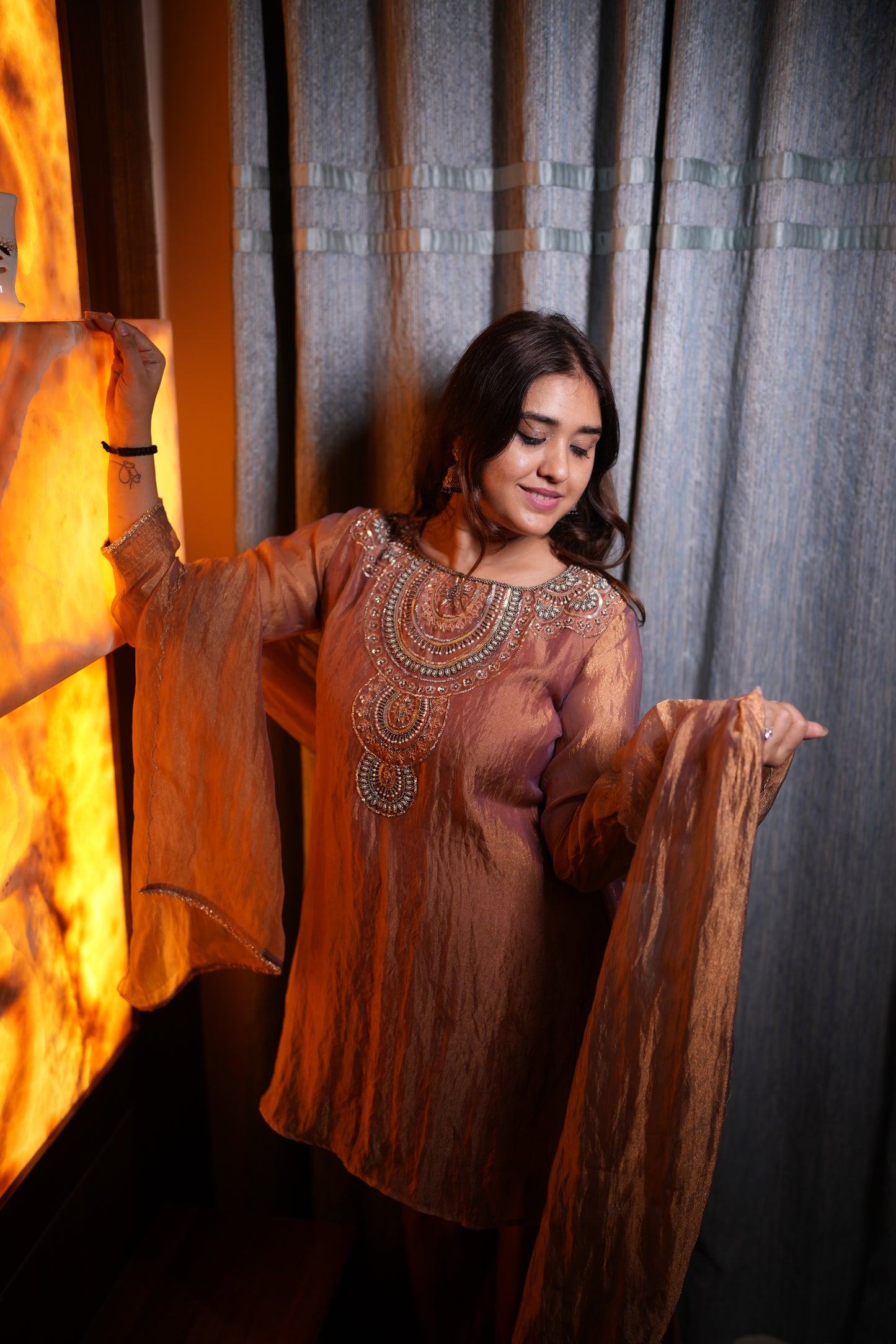 jeenas Zari-e-Tissue