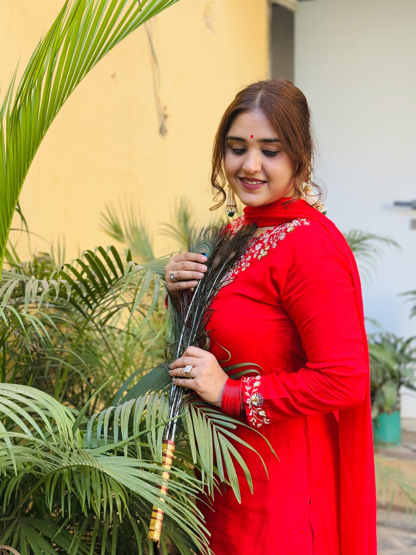 Jeenas hand zardogi work with sharara