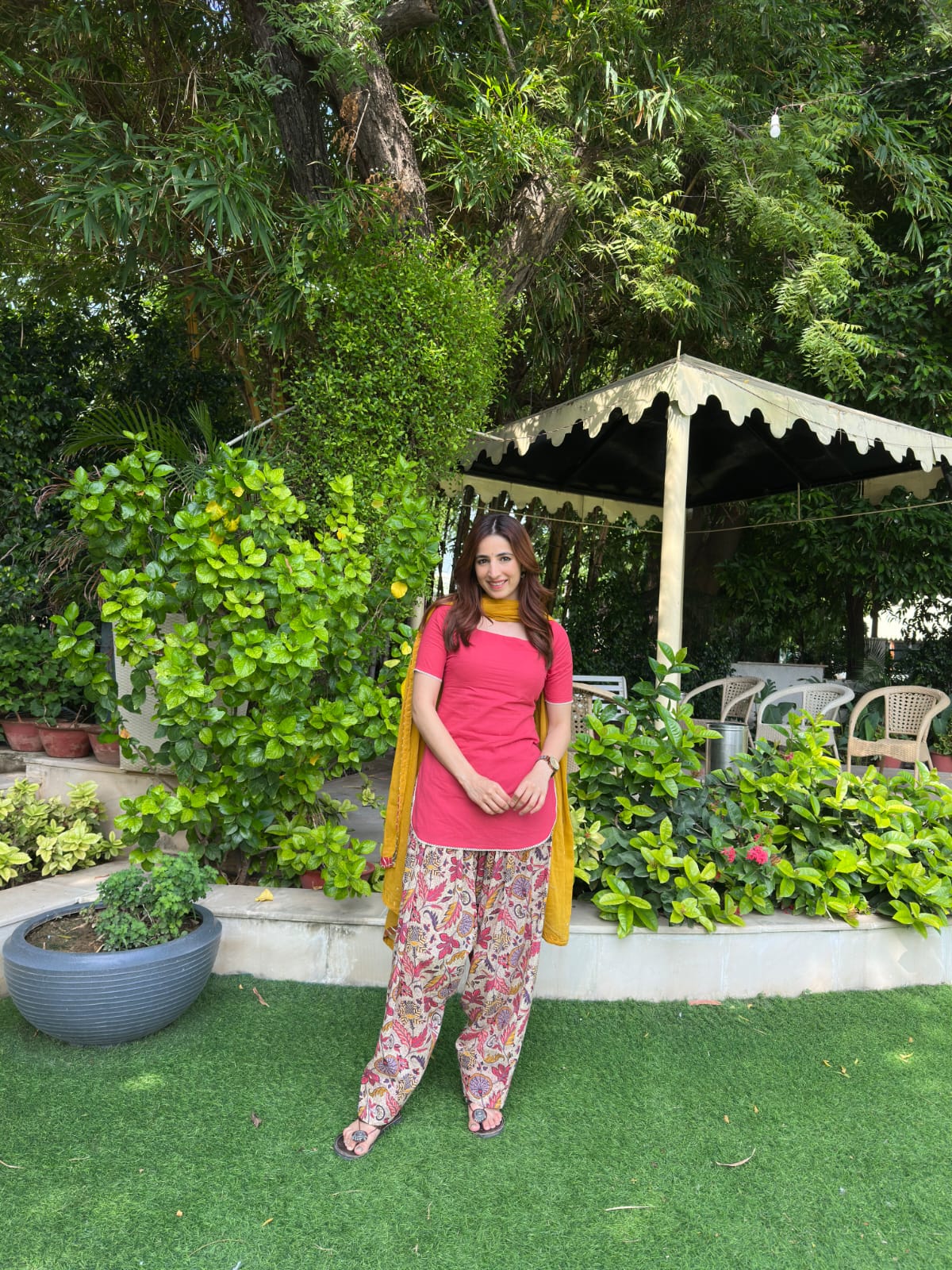 Gulmohar Farshi Set 🌺