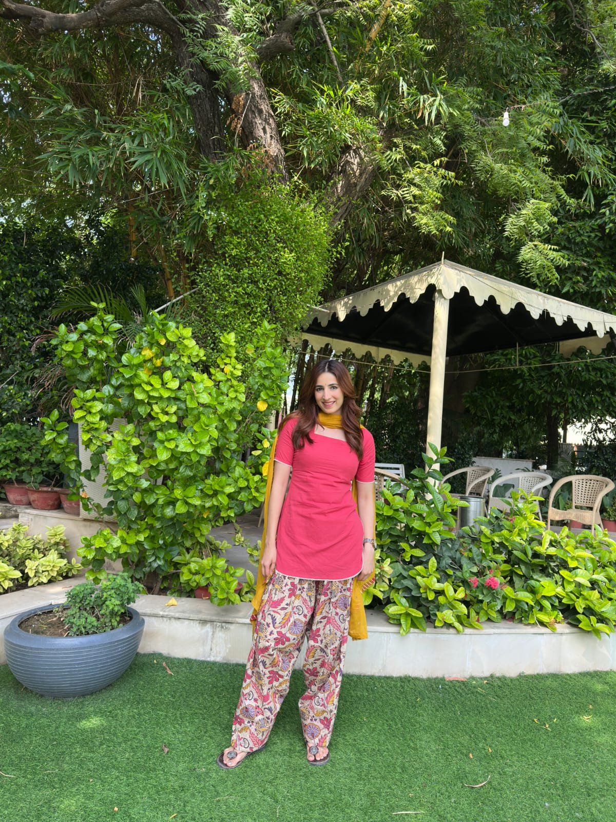 Gulmohar Farshi Set 🌺