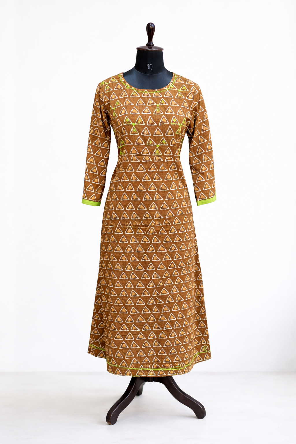 Jeenas kurta