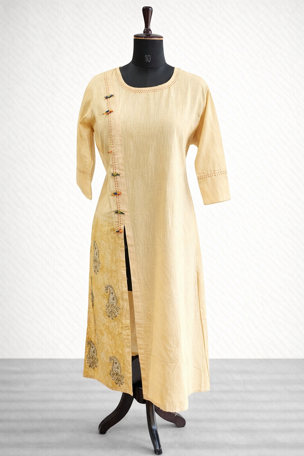 Jeenas Kurta