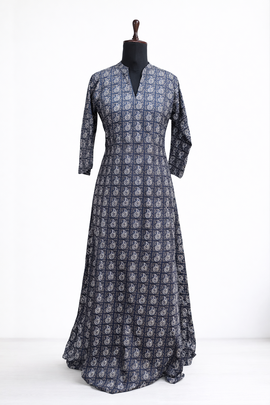 Jeenas black printed  Kurta