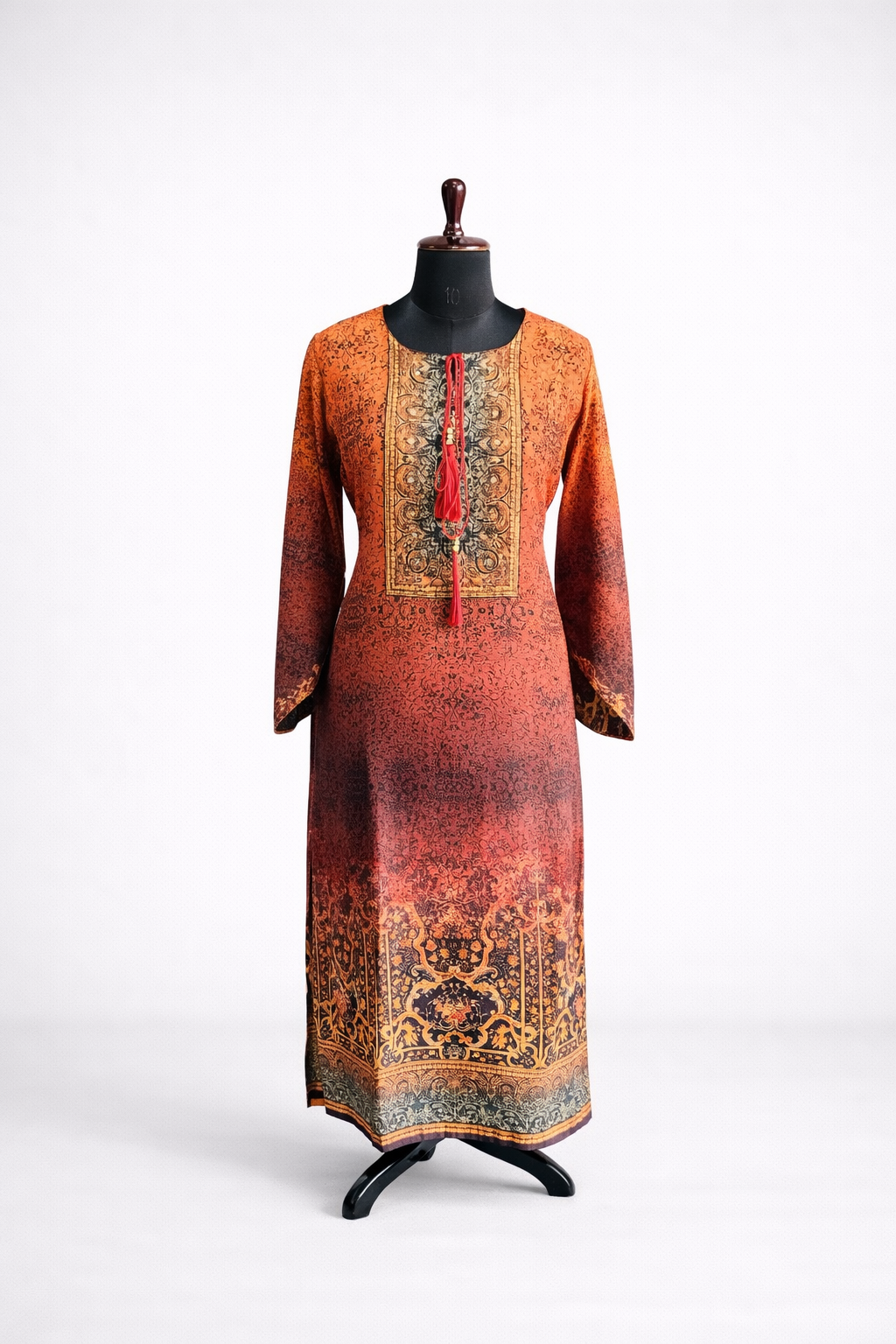 Jeenas Suit