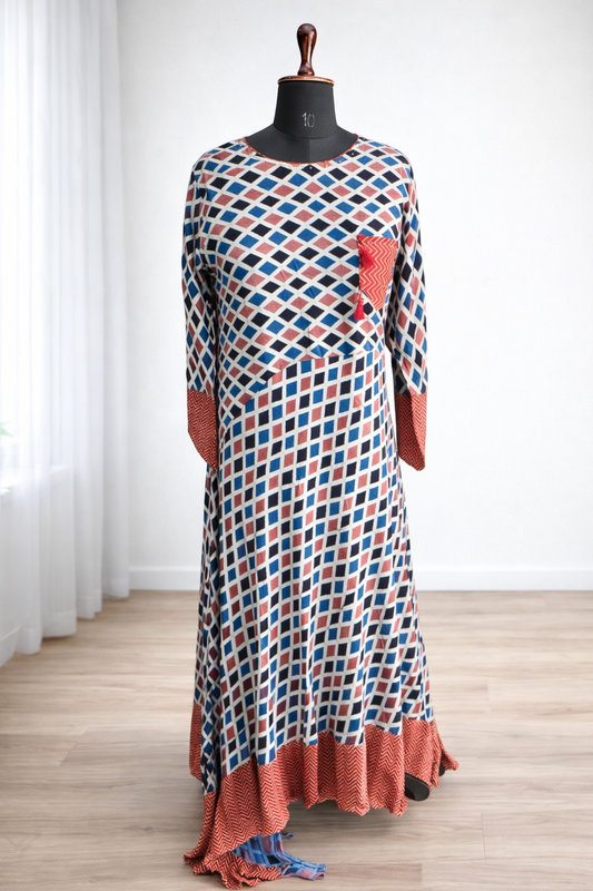 jeenas kurta featuring a colorful geometric diamond pattern